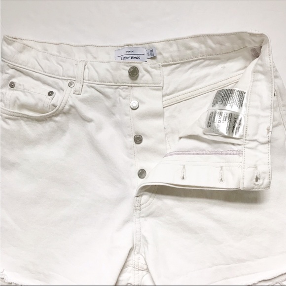 & Other Stories White Denim Button Fly Shorts Size 10 - Picture 3 of 10